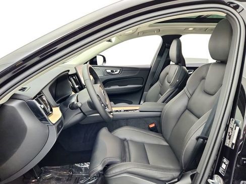 New 2026 Volvo XC60 B5 Ultra w/ Protection Package Premier image 17