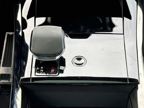 Used 2024 Land Rover Range Rover Sport Dynamic SE AWD/4WD image 16