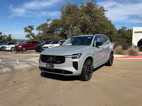 New 2026 Volvo XC90 B6 Ultra w/ Protection Package Premier image 2