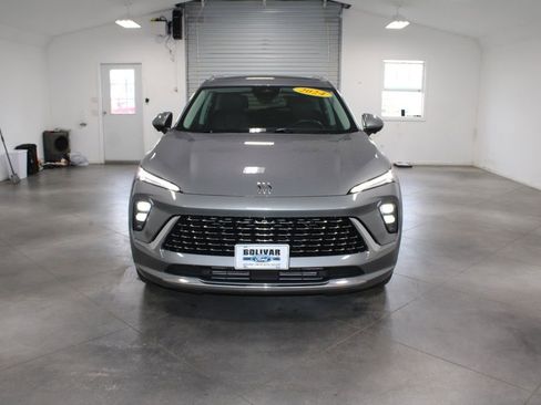 Used 2024 Buick Envision Avenir image 21