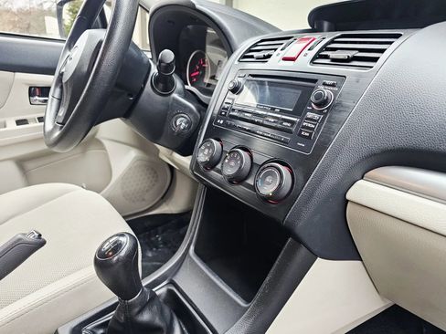 Used 2013 Subaru Crosstrek 2.0i Premium w/ Popular Pkg 2 image 14