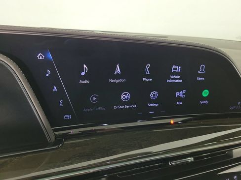 Used 2024 Cadillac Escalade Premium Luxury RWD image 26