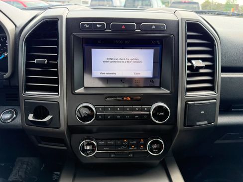 Used 2019 Ford Expedition Max XLT AWD/4WD image 19