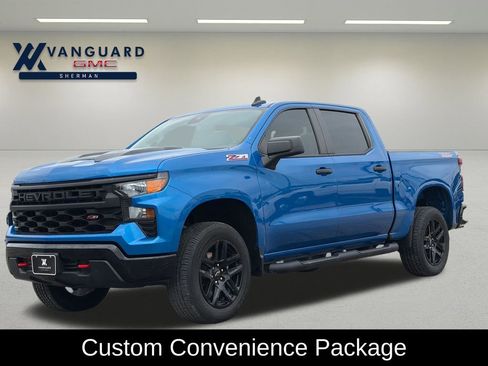 Used 2023 Chevrolet Silverado 1500 Custom Trail Boss AWD/4WD image 3