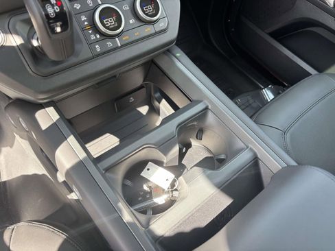 New 2025 Land Rover Defender 130 S AWD/4WD image 18