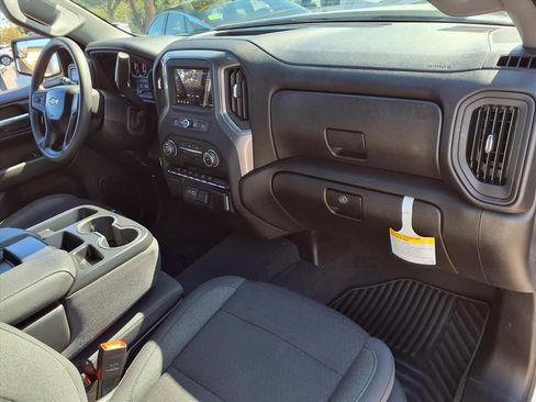 Used 2026 Chevrolet Silverado 1500 Custom image 27