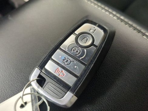 Used 2022 Ford Explorer ST AWD/4WD image 40