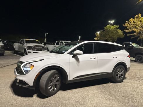 Used 2023 Kia Sportage SX image 47
