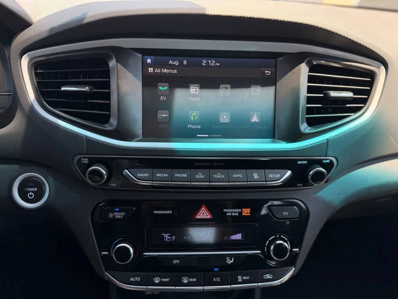 Used 2019 Hyundai Ioniq Electric FWD image 52