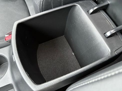 Used 2023 Kia Seltos SX w/ SX Sunroof Package image 40