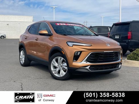 Used 2025 Buick Encore GX Preferred w/ Advanced Technology Package image 1