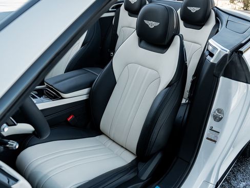 New 2026 Bentley Continental GTC image 29