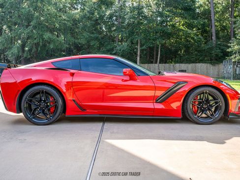 Used 2019 Chevrolet Corvette ZR1 image 9