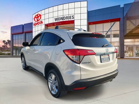 Used 2019 Honda HR-V EX-L image 3