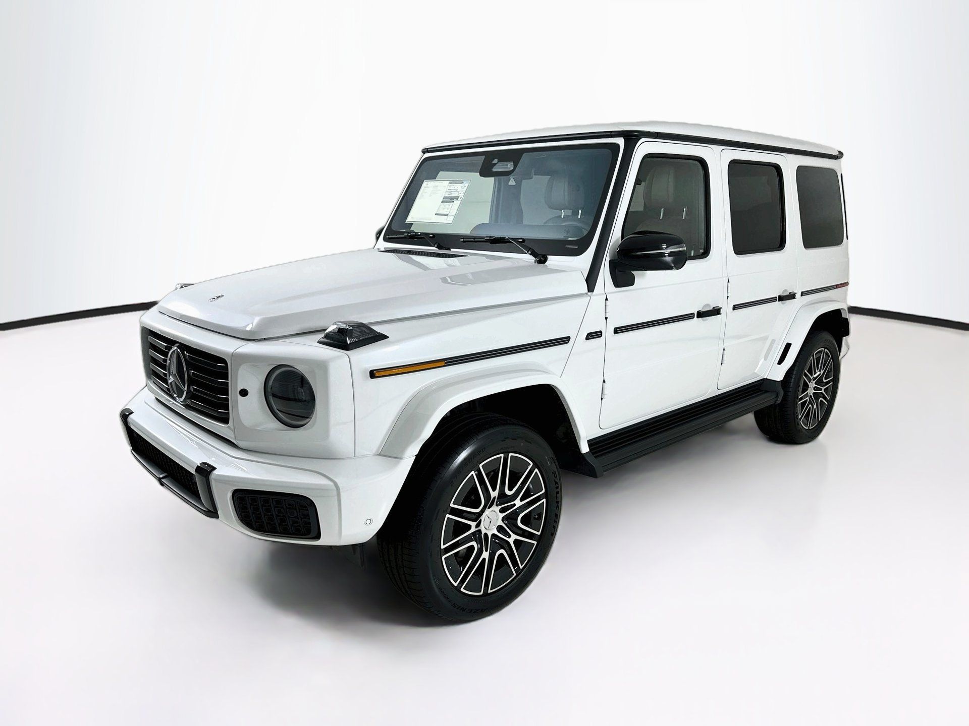 New 2027 Mercedes-Benz G 580 e image 3