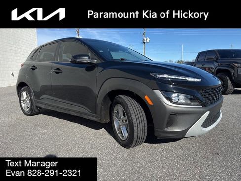 Used 2023 Hyundai Kona SE w/ Cargo Package image 3