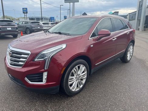 Used 2017 Cadillac XT5 Premium Luxury AWD/4WD image 1