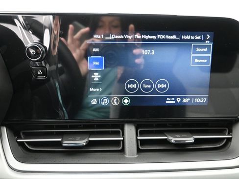 New 2026 Chevrolet Trax RS w/ Driver Confidence Package image 18