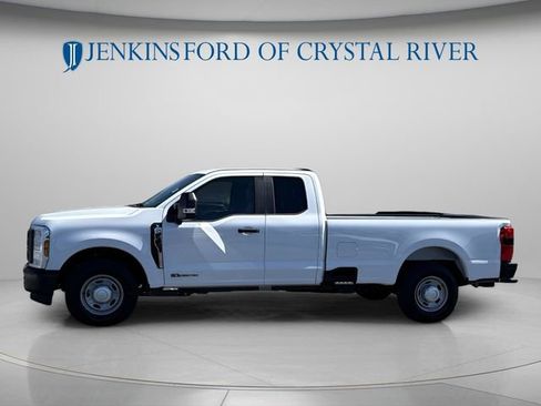 New 2026 Ford F250 XL w/ 360-Degree Camera Package RWD image 10