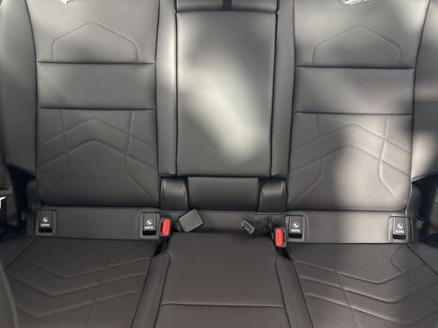 New 2026 BMW X1 xDrive28i w/ Technology Package image 17