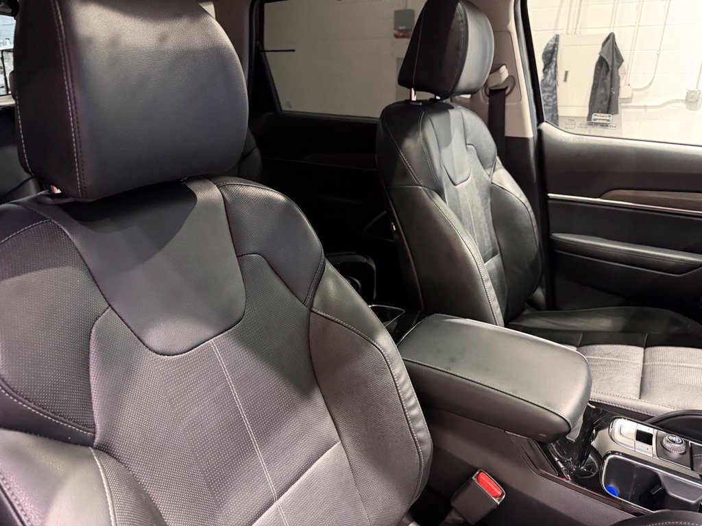 Used 2022 Kia Telluride EX FWD image 52