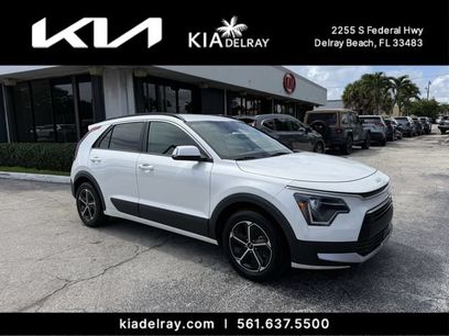 Certified 2024 Kia Niro EX