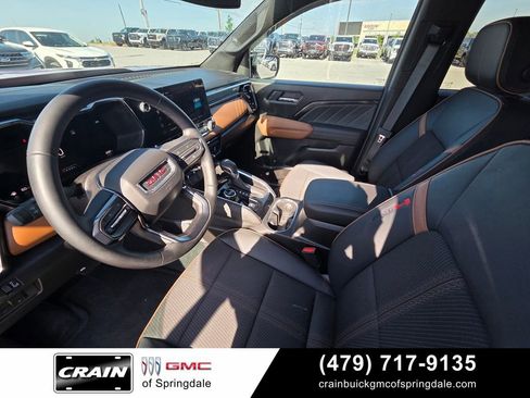 Used 2025 GMC Canyon AT4 AWD/4WD image 9