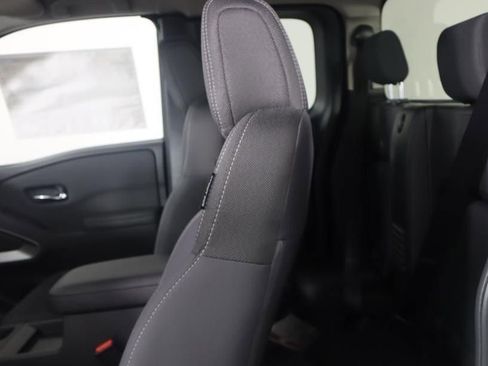 Certified 2024 Nissan Frontier SV w/ Technology Package image 26