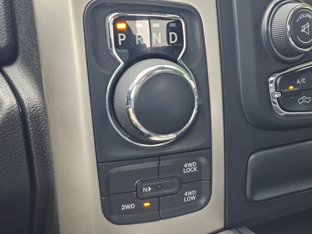 Used 2019 RAM 1500 Warlock AWD/4WD image 29