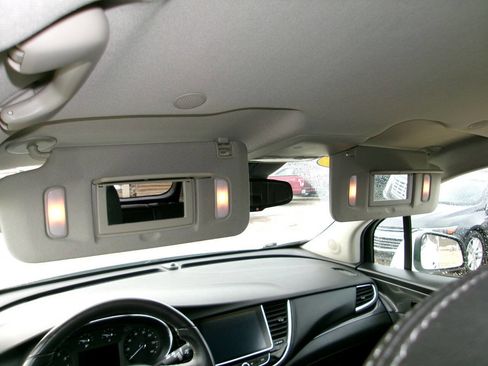 Used 2017 Buick Encore Preferred image 33