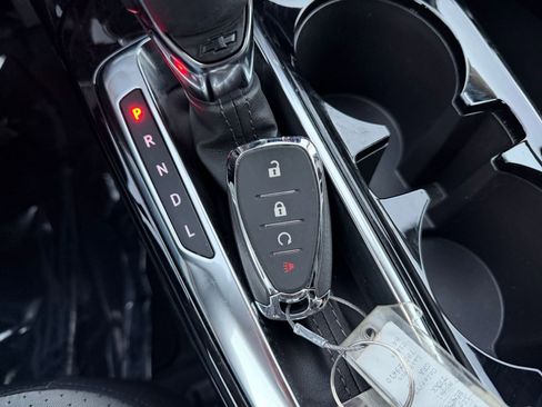 Used 2025 Chevrolet Trax LT image 22