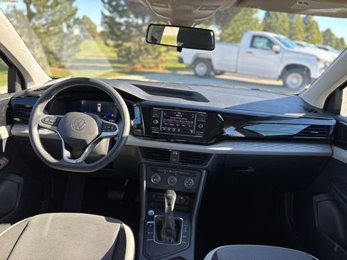 Used 2022 Volkswagen Taos S image 16