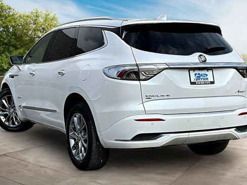 Used 2024 Buick Enclave Avenir w/ Avenir Technology Package AWD/4WD image 12