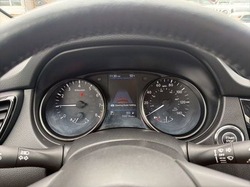 Used 2022 Nissan Rogue Sport SV w/ Technology Package AWD/4WD image 14