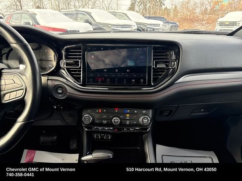 Used 2024 Dodge Durango GT image 19