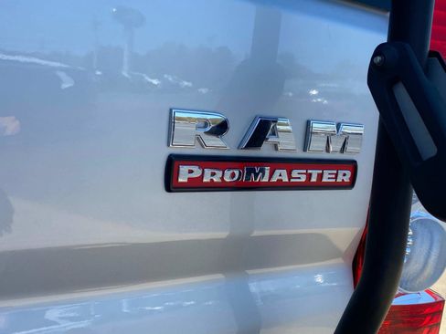 Used 2019 RAM ProMaster 3500 w/ Premium Appearance Group image 6