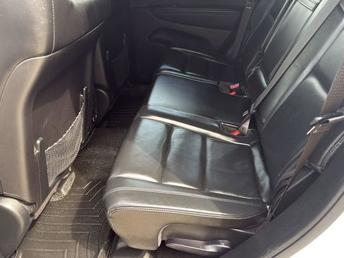 Used 2021 Jeep Grand Cherokee Limited image 9