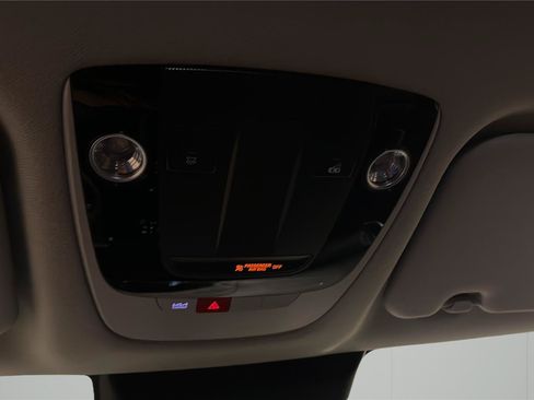 Used 2024 Kia Seltos EX FWD image 21
