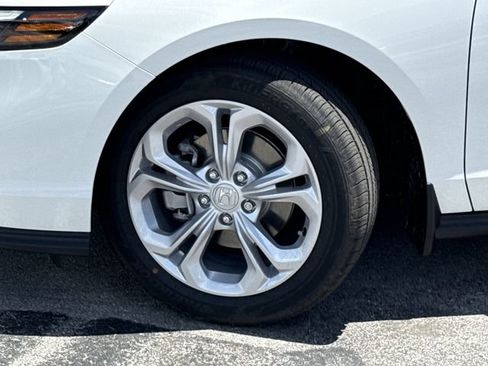 New 2026 Honda Accord LX image 37
