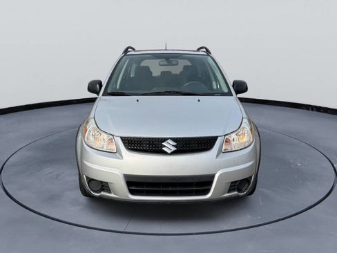 Used 2010 Suzuki SX4 Hatchback image 3
