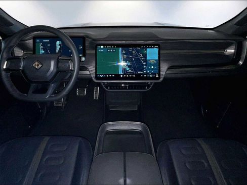 Used 2023 Rivian R1S Adventure image 17