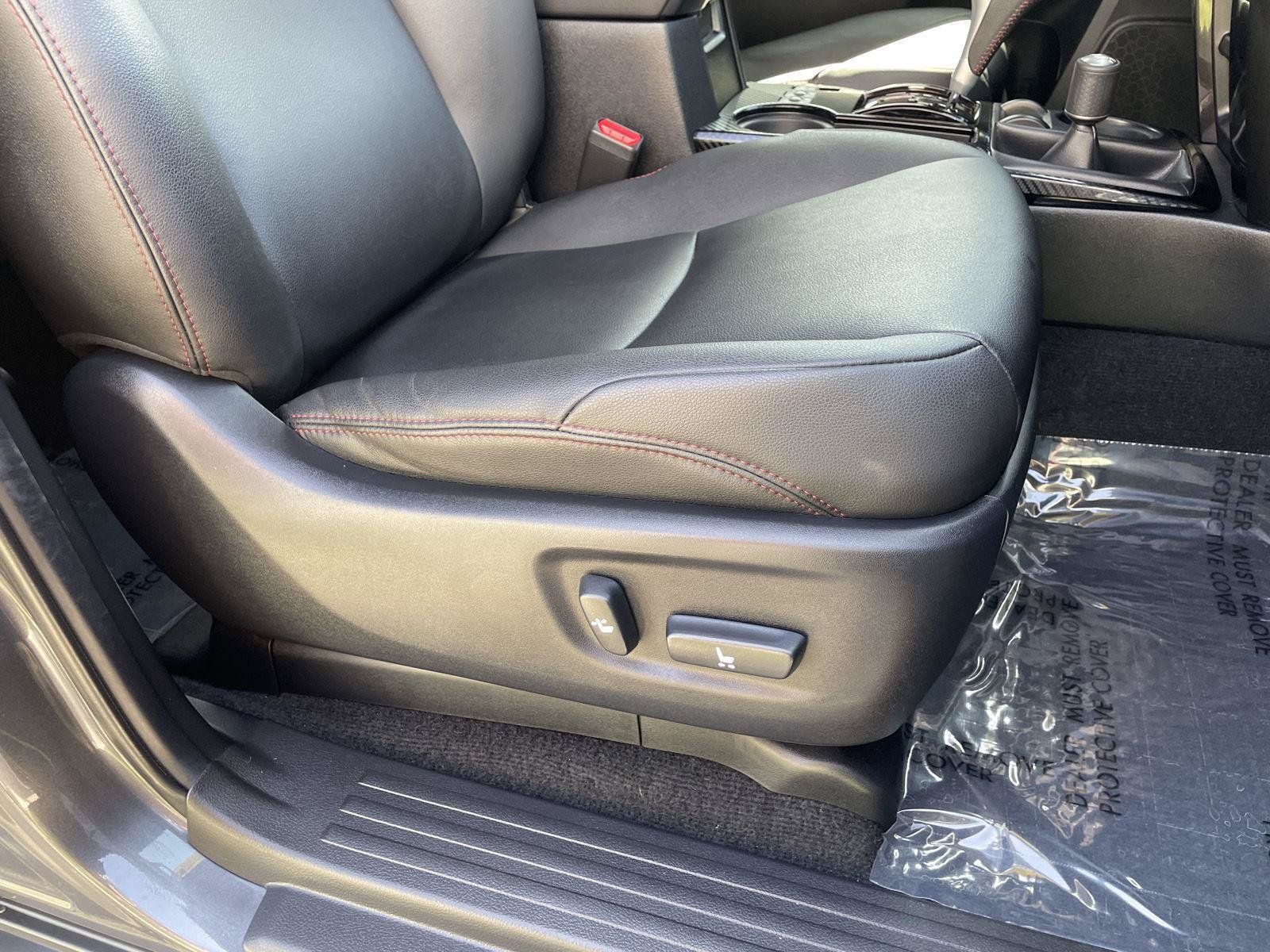 Used 2020 Toyota 4Runner TRD Off-Road Premium w/ Moonroof Package AWD/4WD image 17