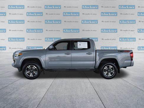 Used 2019 Toyota Tacoma TRD Sport AWD/4WD image 10