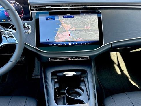 New 2026 Mercedes-Benz E 350 4MATIC Sedan image 15