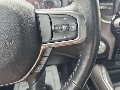 Used 2024 RAM 1500 Laramie AWD/4WD image 18