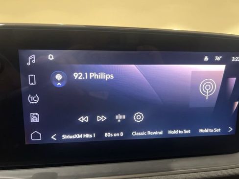 Used 2025 Buick Envista Sport Touring w/ Convenience II Package FWD image 12