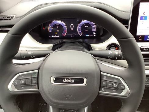 New 2026 Jeep Compass Limited w/ Sun, Sound & Navigation Group image 10