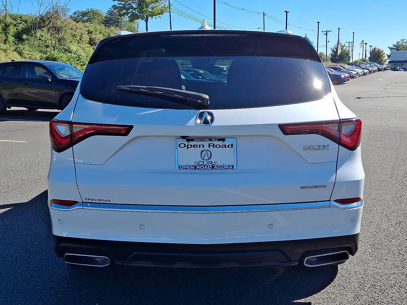 Certified 2024 Acura MDX w/ Technology Package AWD/4WD image 5