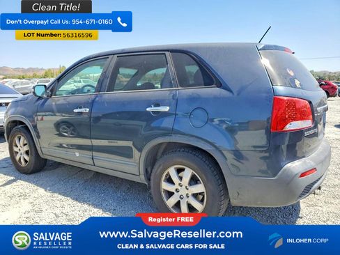 Used 2011 Kia Sorento 2WD image 3