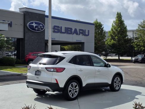Used 2022 Ford Escape SEL FWD image 5